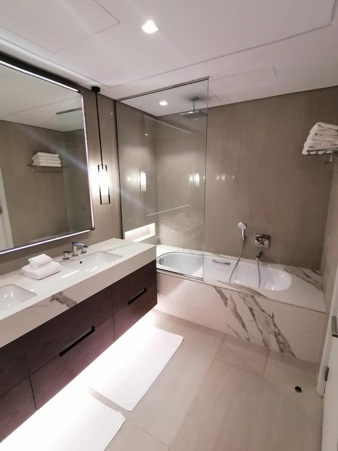 Apartment Three Bedroom At Address Fujairah